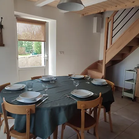 La Petite Maison